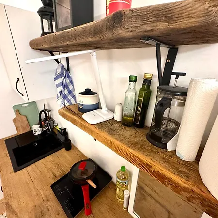 Apartman Na Koncu Helu *